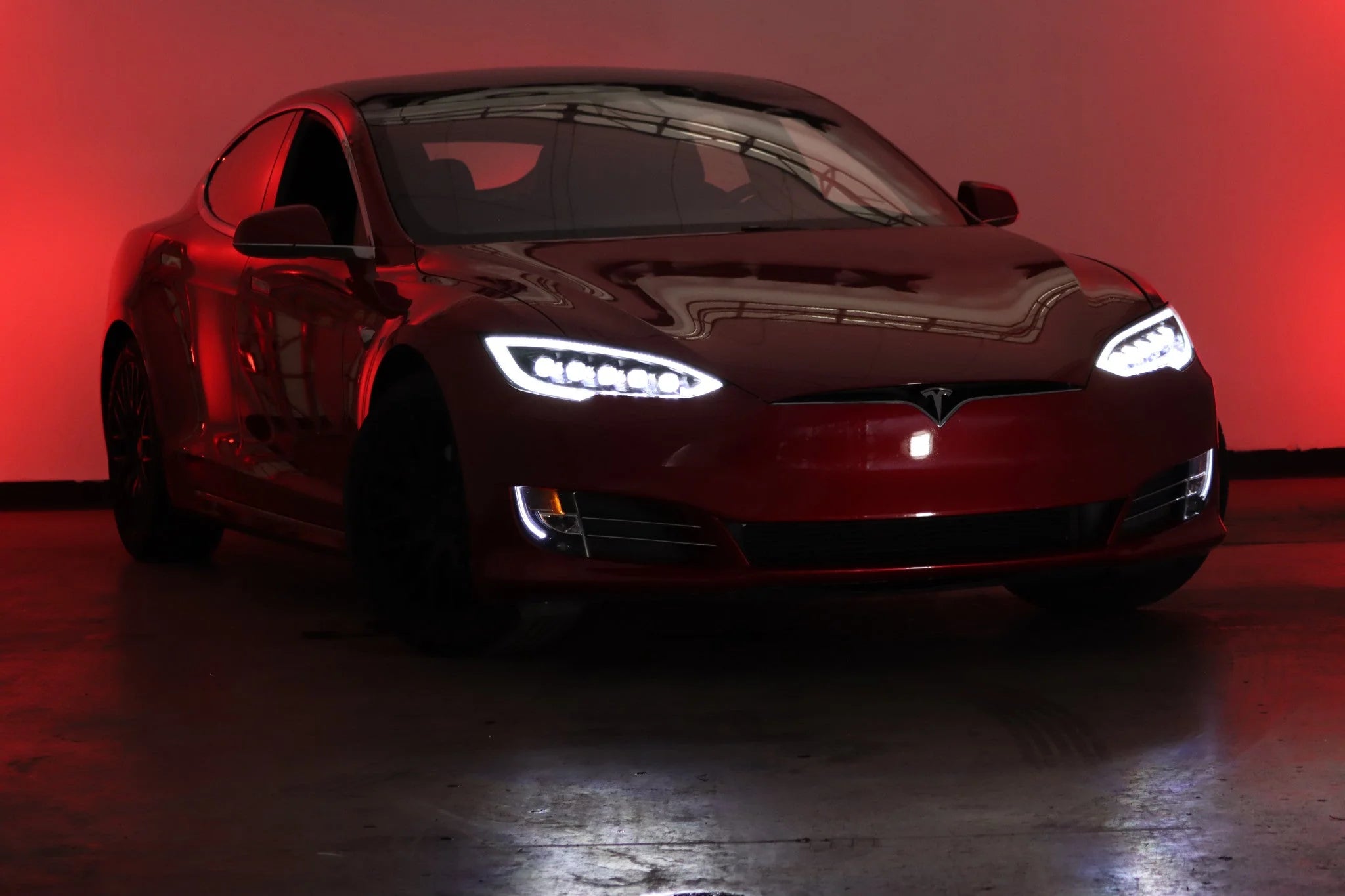 AlphaRex 12-21 Tesla Model S NOVA-Series LED Proj Headlights Blk w/Activtn Light & Seq.Sig / SB DRL