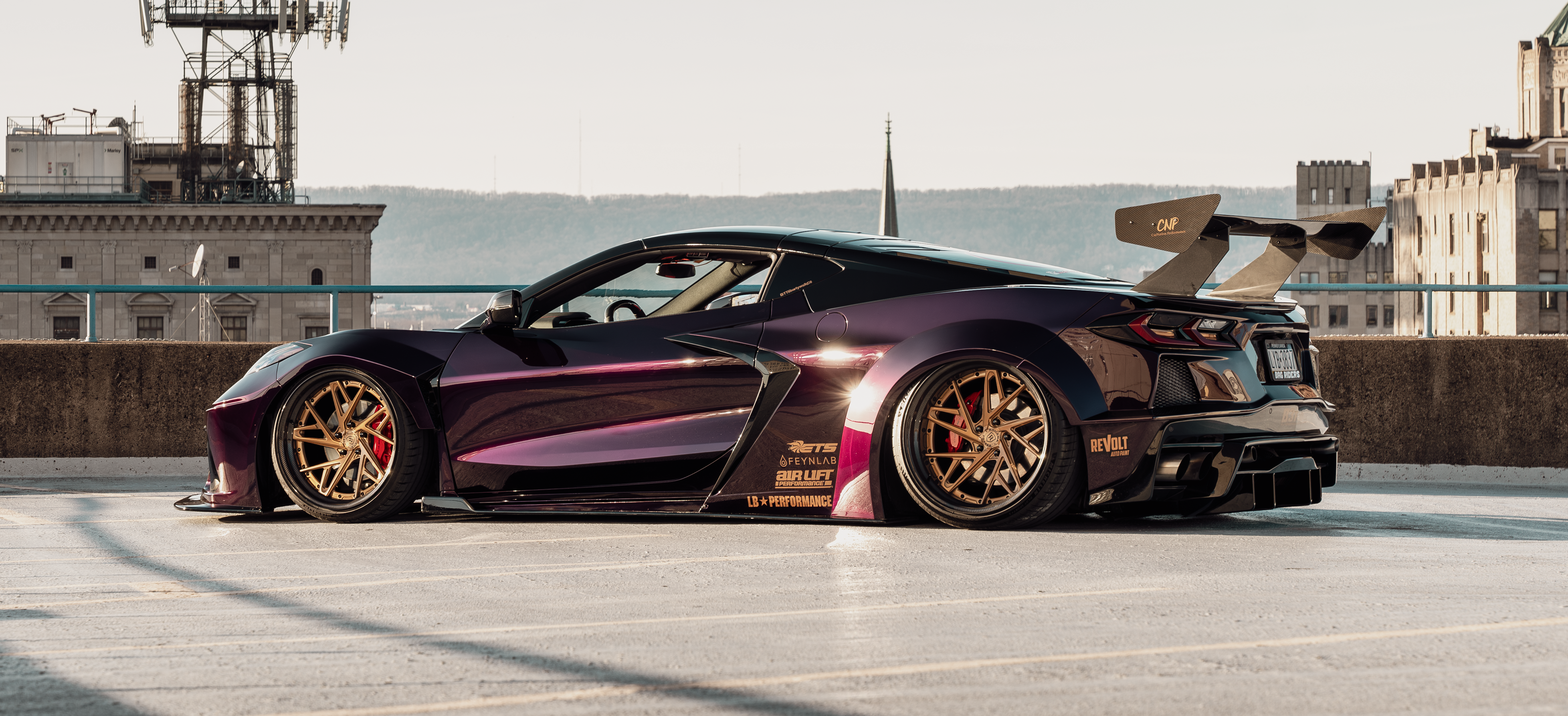 LB-Silhouette WORKS CHEVROLET CORVETTE C8