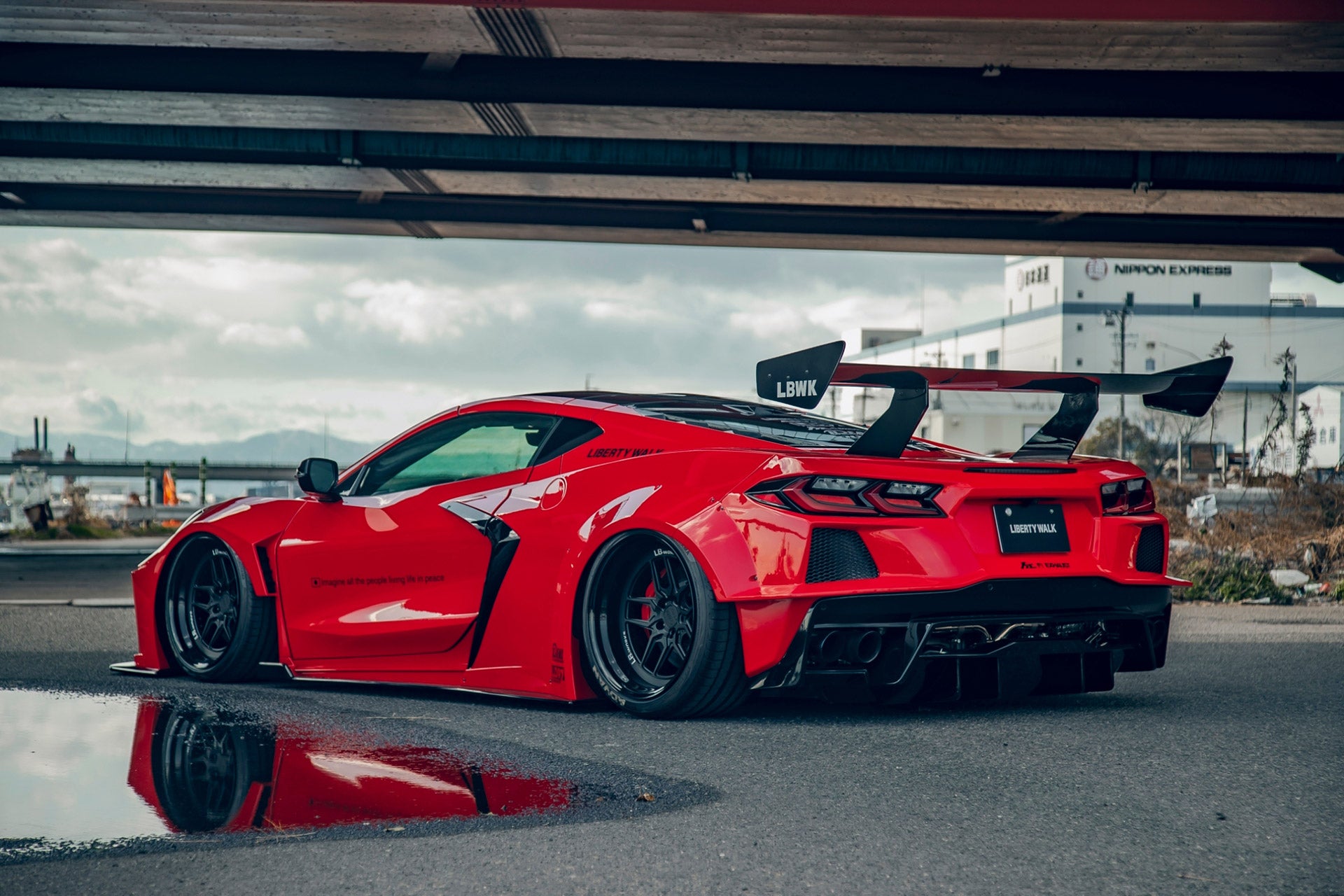 LB-Silhouette WORKS CHEVROLET CORVETTE C8