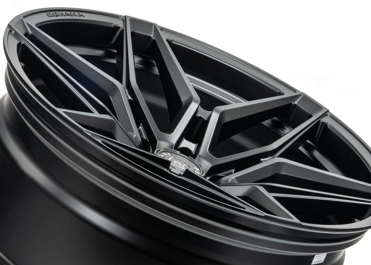 22x9.5 Rohana RFV2 Matte Black (Cross Forged) 6x5.5/139.7 0mm Center Bore 108.1