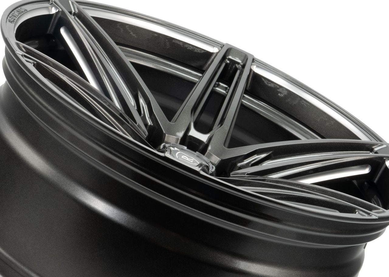 22x9.5 Rohana RFV1 Gloss Graphite (Cross Forged) 6x135 0mm