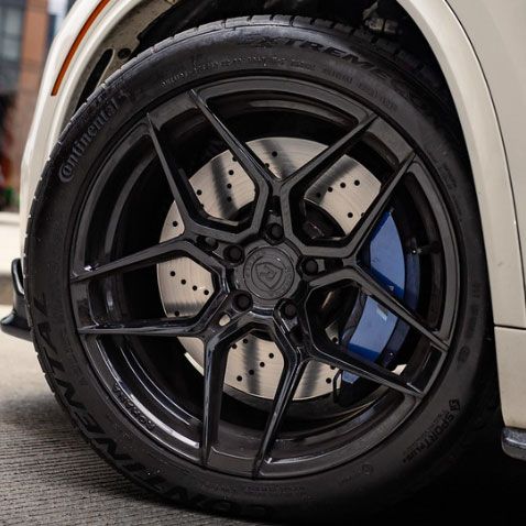 20x9 Rohana RFX11 Gloss Black (Cross Forged) 5x4.5/114.3 22mm